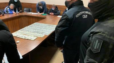 В Киеве задержали мошенника, который «продавал» должность в ОП за 200 тысяч долларов