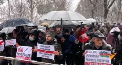 "Против освободителей Шуши": как проходила акция в поддержку Кочаряна – видео