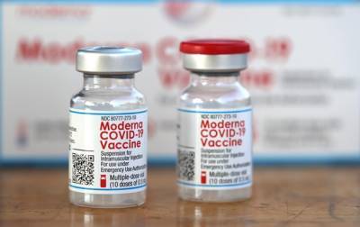 Моральное падение. Богатые страны скупают вакцины