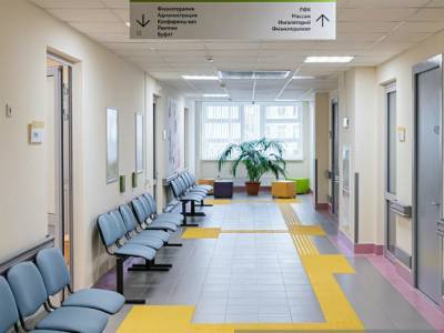 В петербургской поликлинике пациент напал на врача