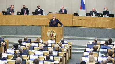 Володин начал сессию Госдумы с критики США, советов Евросоюзу и обсуждения Навального