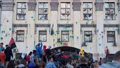 СК России продолжает расследование дел о нападениях на дипмиссии на Украине