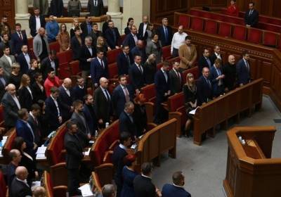Опрос: ОПЗЖ продолжает уверенно лидировать среди всех парламентских партий Украины