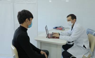Почти 3,4 тысячи узбекистанцев получили первую дозу китайской вакцины от ковида. Побочных эффектов не выявлено