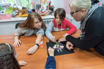 Сенатор Инна Святенко: Почти 300 волонтеров участвует в социальном проекте "Давай дружить!"
