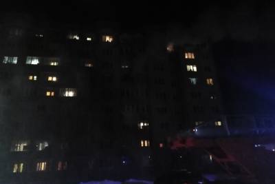 Во Владимире погибла женщина, которая выпрыгнула при пожаре из окна с ребенком на руках