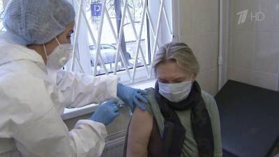 В России фиксируют снижение новых случаев коронавируса