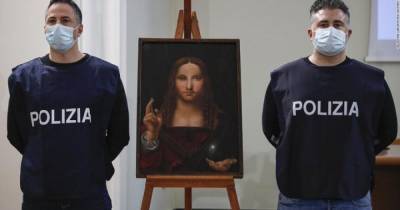 В Италии в частной квартире нашли украденную картину Леонардо да Винчи "Спаситель мира"