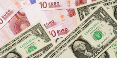 Евросоюз решил ослабить позиции доллара в мире
