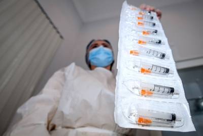 Создатели третьей российской вакцины от коронавируса начали процесс регистрации