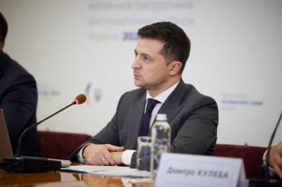 Зеленский получил Тимошенко провести аудит тарифов в Украине