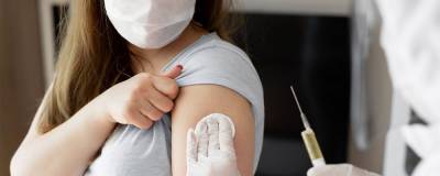 Более 100 тысяч москвичей записались на вакцинацию от COVID-19