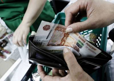 Деньги пойдут на лечение детей: богатым россиянам с 1 января повысили подоходный налог