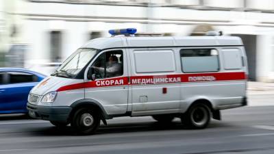 Четыре человека насмерть разбились при ДТП с фурой в Ростовской области