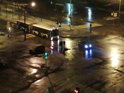 На улице Маршала Захарова ночью 2 января насмерть сбили человека