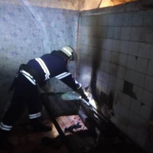 В Запорожской области пожар: чуть не погиб 74-летний мужчина. Фото