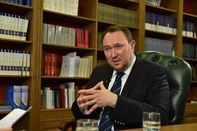 Парламент Молдавии может самораспуститься — эксперт