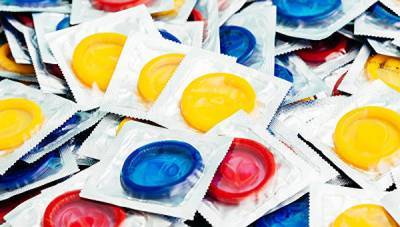 Кража презервативов на АЗС в Крыму попала на видео