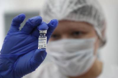 В Украине подали на регистрацию российскую вакцину "Спутник V"