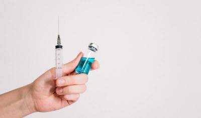Самый странный прогноз: массовая вакцинация может породить гиперинфляцию во всем мире