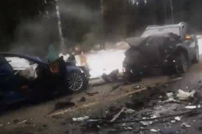 В Ярославской области водитель BMW спровоцировал ДТП с 4 погибшими