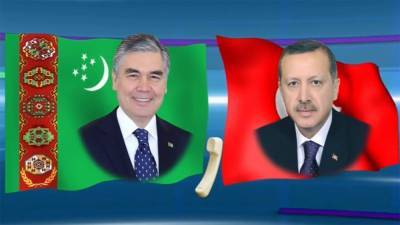 С Новым Годом Бердымухамедова по телефону поздравили президенты Турции и Узбекистана