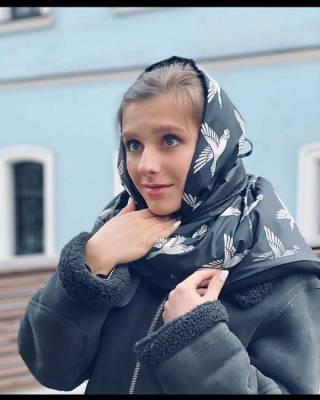 Лиза Арзамасова показала снимки с медового месяца с Ильей Авербухом в Сочи