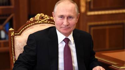 Путин постановил организовать торжество к 100-летию Московской филармонии