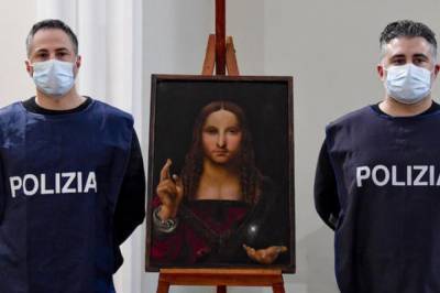 В Неаполе нашли похищенную 500-летнюю копию картины Леонардо да Винчи