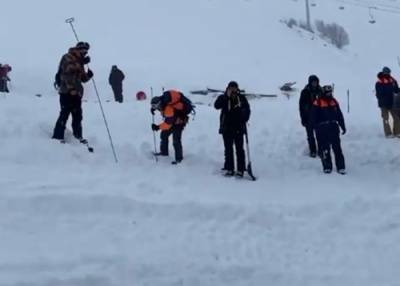 Спасательная операция завершена на месте схода лавины в Карачаево-Черкесии
