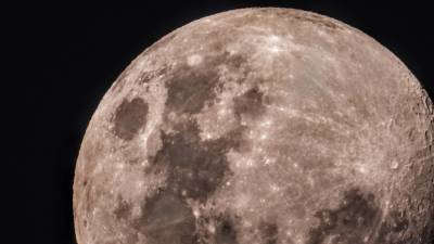 Российские ученые создали прибор для поиска драгметаллов на Луне