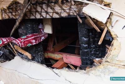 Жители исторического дома в Магнитогорске пожаловались на ремонт после масштабного пожара