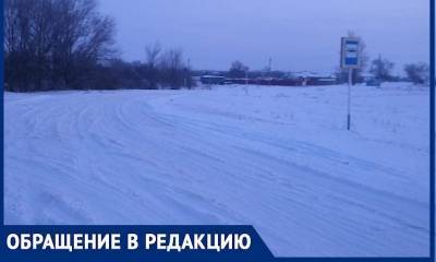 Автобусов не будет, остаемся дома: неочищенные дороги отрезали от школы детей из ростовских хуторов