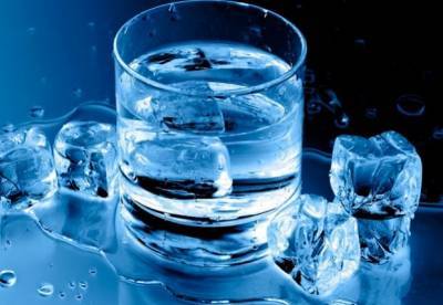 Ученые заявили, что талая вода предотвращает старение