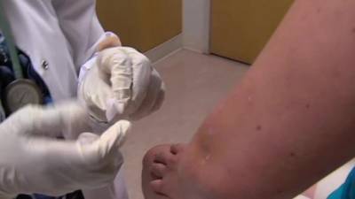 Минздрав получил документы для регистрации третьей вакцины от коронавируса