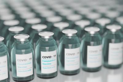 В России разработали 11 препаратов от COVID-19