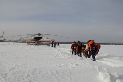 Рыбаков сняли с оторвавшейся льдины в море у Сахалина