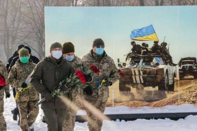В Днепре прошли памятные мероприятия в честь погибших защитников Донецкого аэропорта