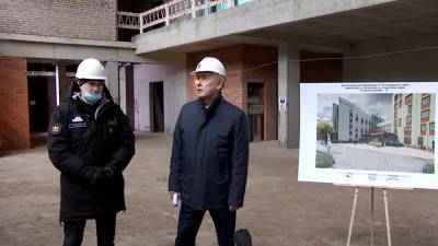 Собянин: за три года в Москве планируется построить 30 поликлиник