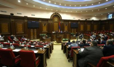 В парламенте Армении предложили определиться со статусом Нагорного Карабаха