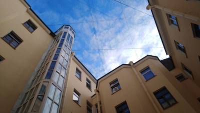 Стоимость "квадрата" на вторичном рынке жилья в Петербурге выросла на 20%