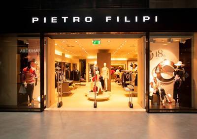 Чешский бренд Pietro Filipi уволит сотрудников из всех своих магазинов