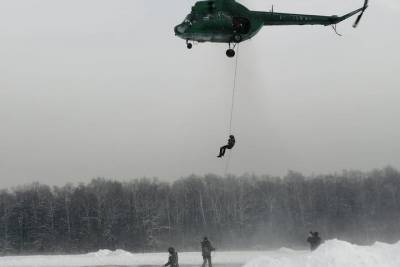 Восемнадцать серпуховичей десантировались из вертолета