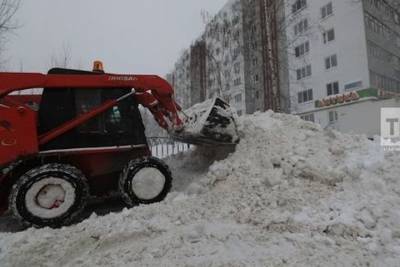 В Казани определили еще 10 мест для временного складирования снега