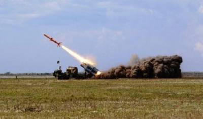Украинский аналитик Бадрак призвал создать ракеты, способные долететь до Кремля