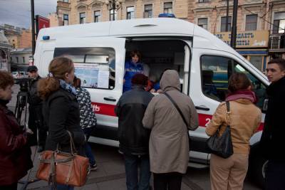 В Петербурге заработают выездные прививочные бригады
