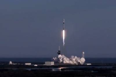 SpaceX в восьмой раз запустила ракету Falcon с той же первой ступенью