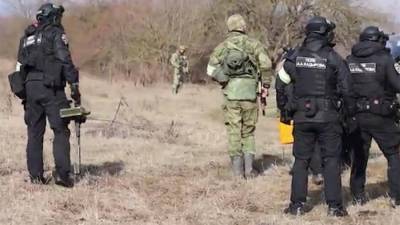 Четверо силовиков получили ранения при ликвидации банды Бютукаева в Чечне