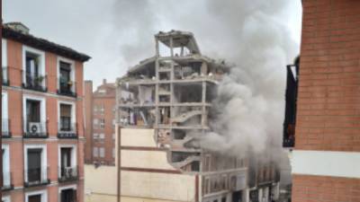 В Мадриде произошел мощный взрыв: снесло стену дома, погибли два человека