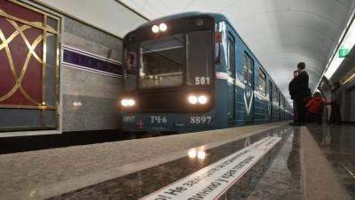 В метро Петербурга заменят более 300 вагонов
